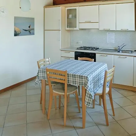 Residence La Bertoletta, Peschiera Apartment *