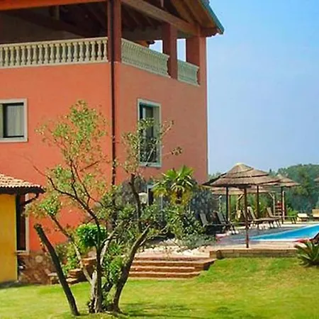 Residence La Bertoletta, Peschiera Apartment *